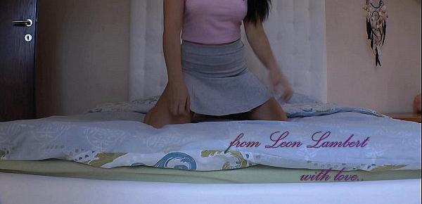  Twerking on the Bed, Pure White Panties, Sexy Ass